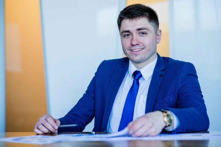 Visa Sponsorship Jobs for Foreign Bankers